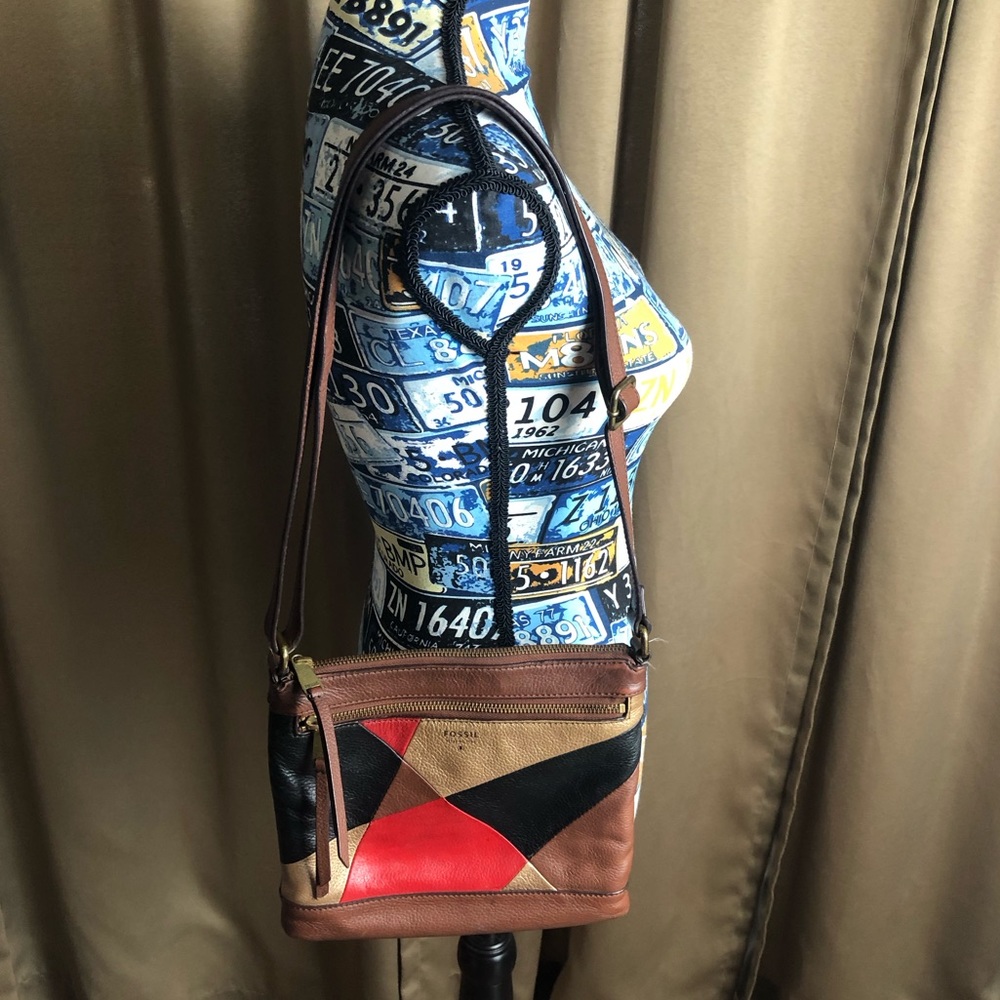Fossil Fiona Adjustable Crossbody Geometric Patch… - image 2